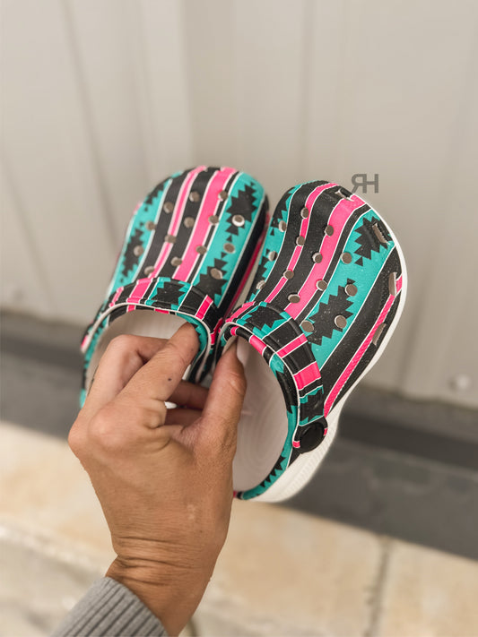 Summer Lovin’ Shoes RTS [Aztec]